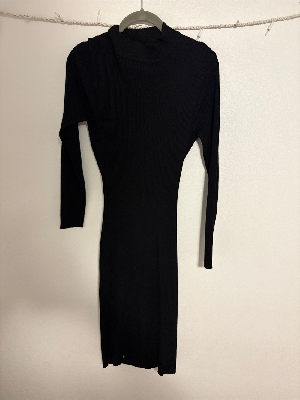 Almost Famous Black Long Sleeve Cutout Ribbed Midi Dress - Picture 2 of 2